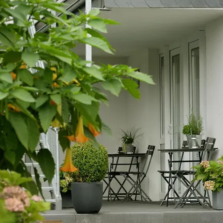 Homefy - Duesseldorf - 招待所