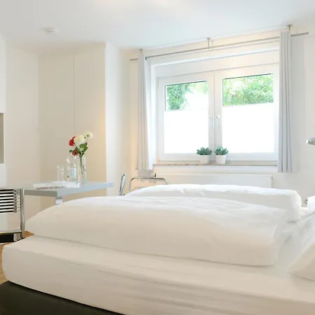 Homefy - Duesseldorf - 3*